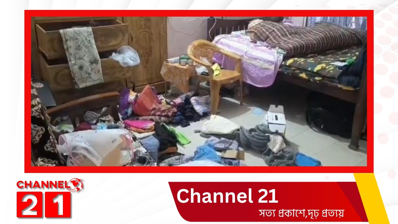 রূপগঞ্জে প্রবাসীর বাড়িতে ডাকাতি, বিপুল পরিমান নগদ টাকা-স্বর্ণালংকার লুট