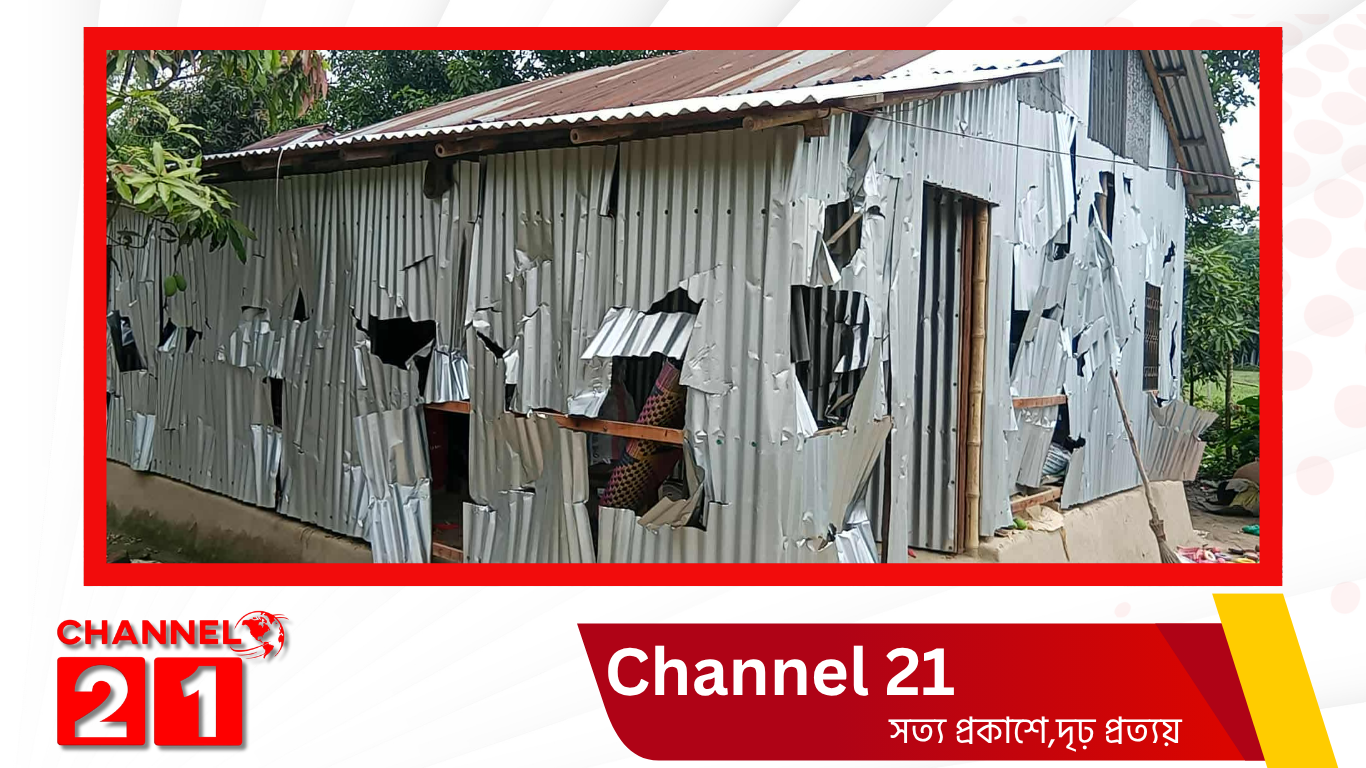 মাগুরায় দুই গ্রামের দু’দল গ্রামবাসীর সংঘর্ষে  শতাধিক বাড়ি ভাঙচুর-লুটপাট, অগ্নিসংযোগ, আহত ১০